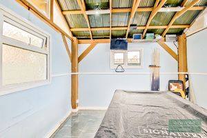 Photo 14- click for photo gallery